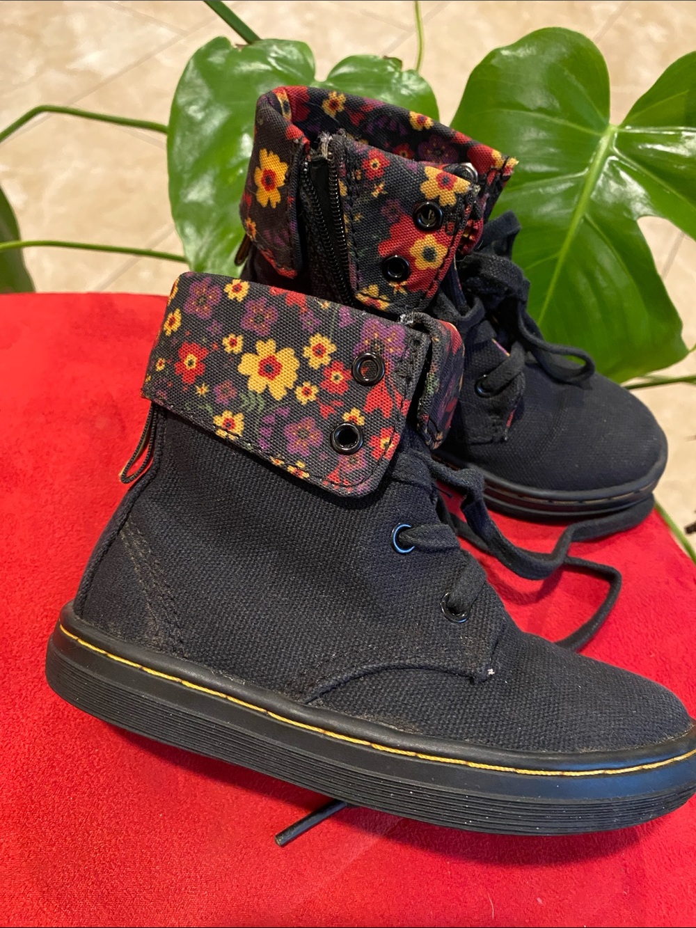 Dr. Martens Toddler Boots Clover